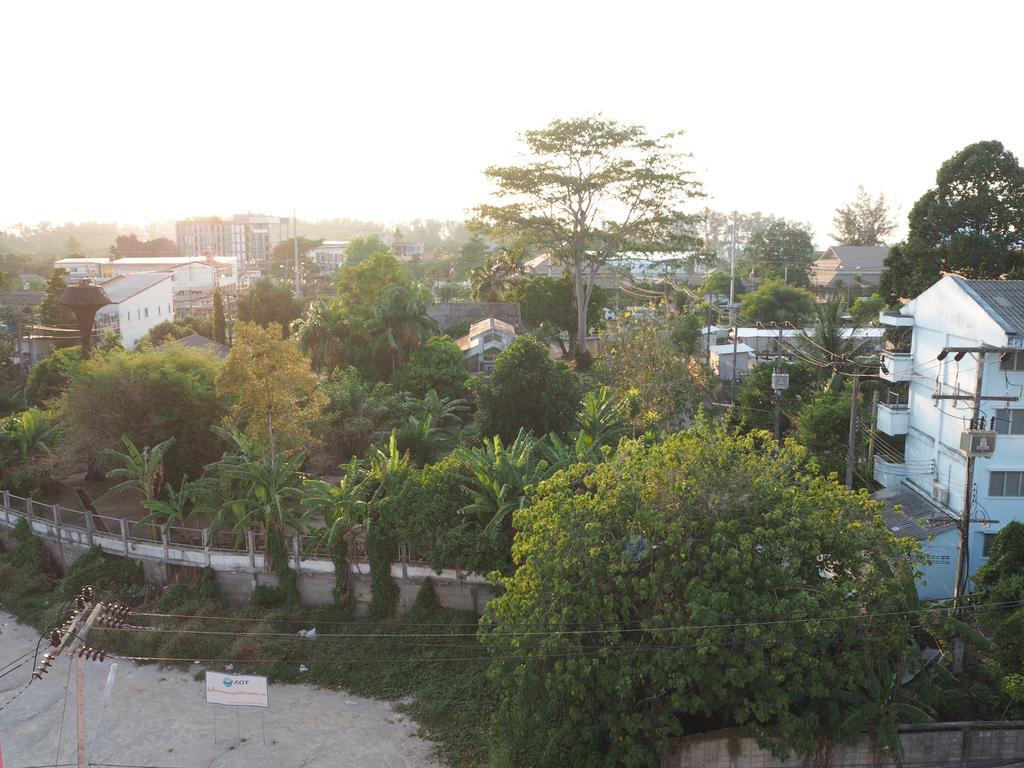 Appartamento Jjw House Thalang Esterno foto
